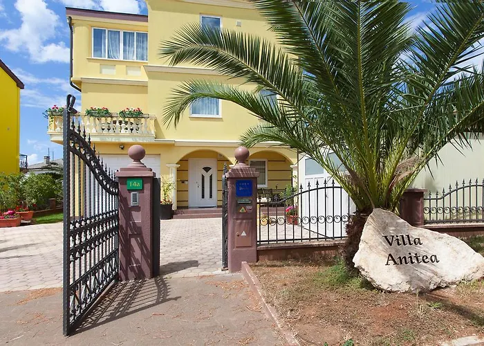 安妮提亚别墅 普拉