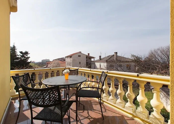 安妮提亚别墅 普拉