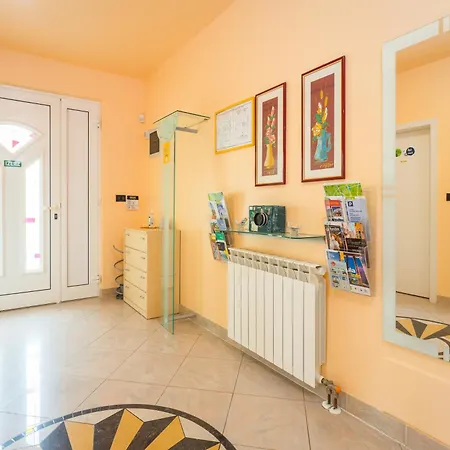 Apartment Anitea *