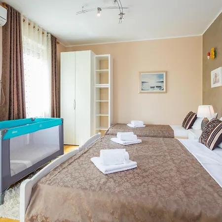Anitea Apartment *